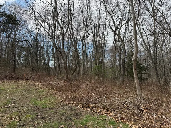 $199,900 | 21 Nichols Lane, Westerly, RI 02891