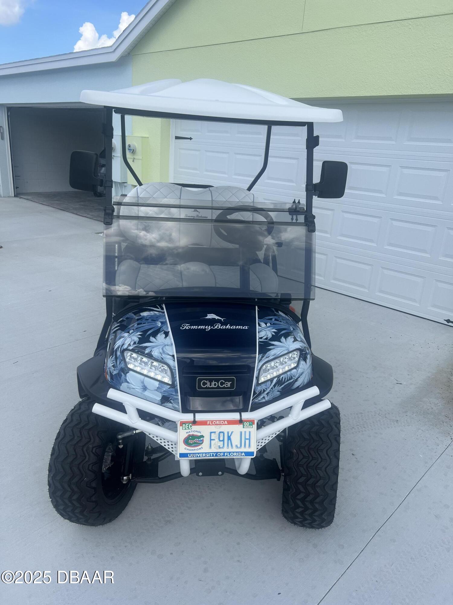 275 Last Mango Drive Daytona Beach, FL 32124 - Photo 19 of 44 a room with fireplace