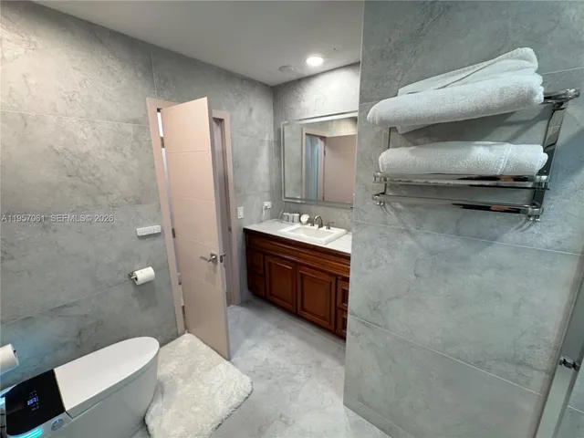 $7,500 | 13451 Southwest 74th Avenue, Unit 13451, Pinecrest, FL 33156