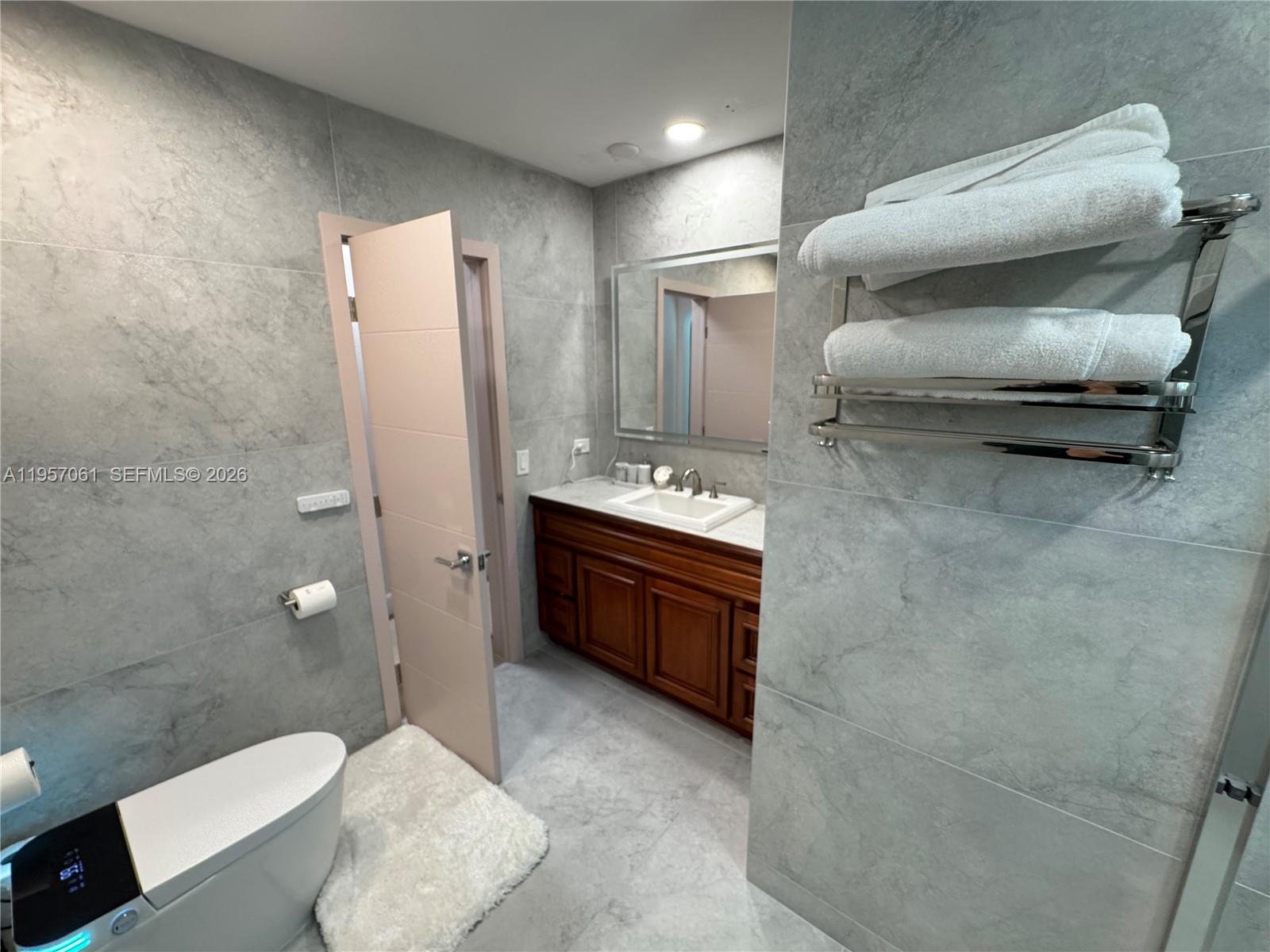 13451 Southwest 74th Avenue, Unit 13451 Pinecrest, FL 33156 - Photo 13 of 22