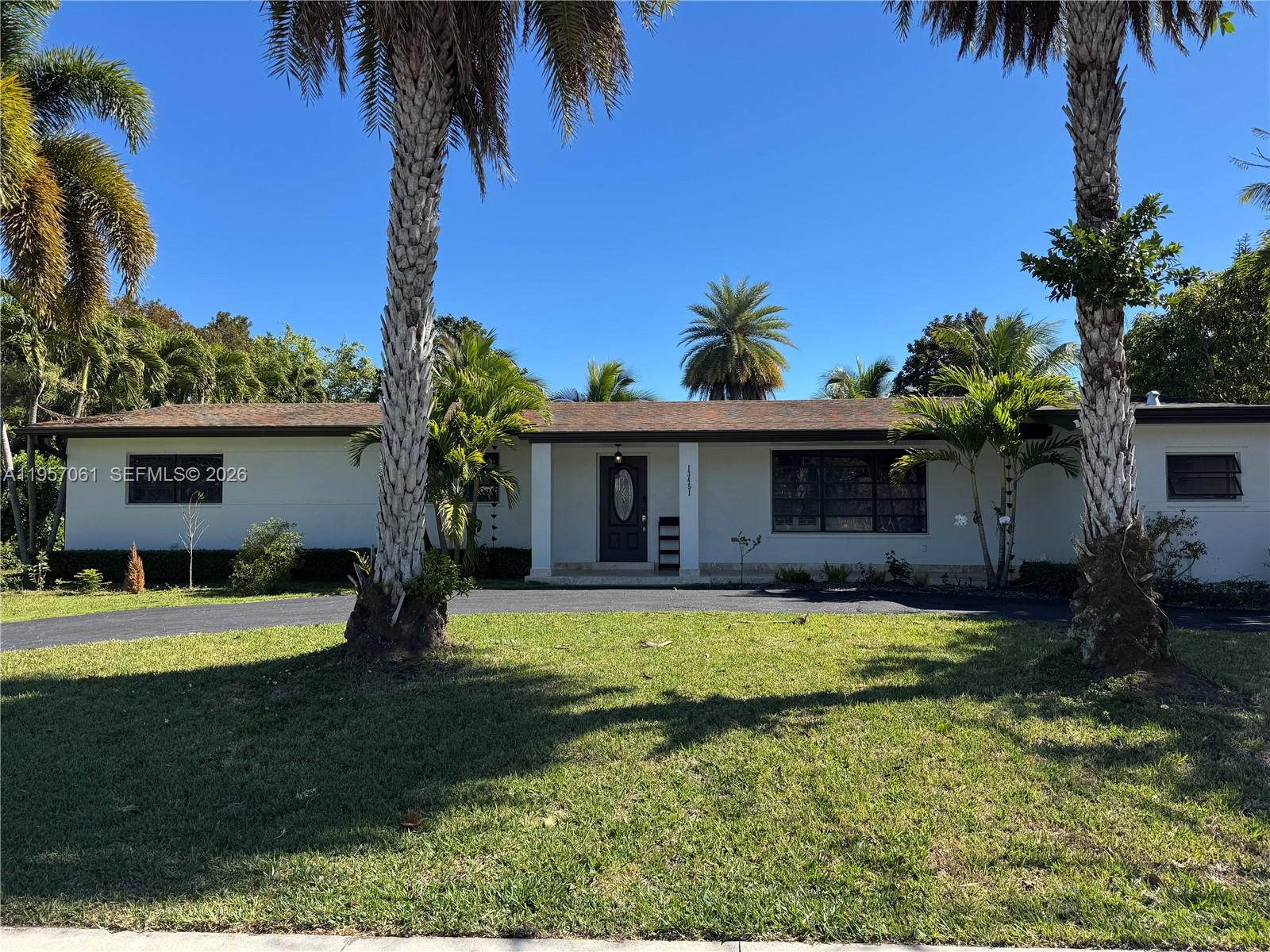 13451 Southwest 74th Avenue, Unit 13451 Pinecrest, FL 33156 - Photo 2 of 22