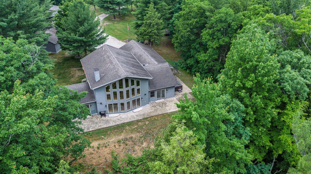 6068 South 142nd Avenue Rothbury, MI 49452 - Photo 8 of 45