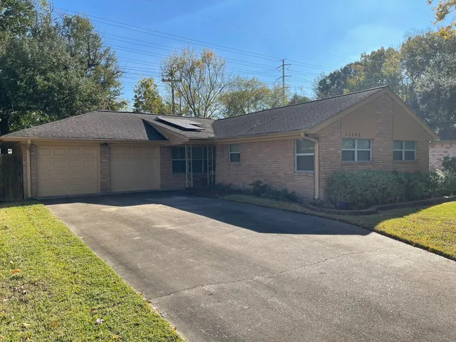 $2,100 | 11303 Greenwillow Street, Houston, TX 77035