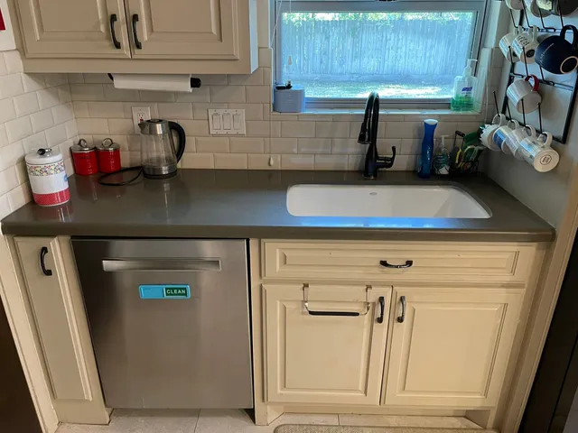 $2,100 | 11303 Greenwillow Street, Houston, TX 77035