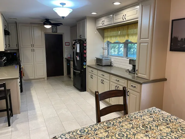 $2,100 | 11303 Greenwillow Street, Houston, TX 77035