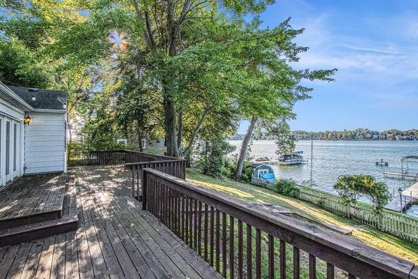 $1,299,000 | 31273 County Line Road, Dowagiac, MI 49047