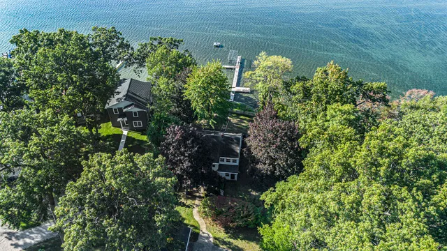 $1,349,000 | 31273 County Line Road, Dowagiac, MI 49047