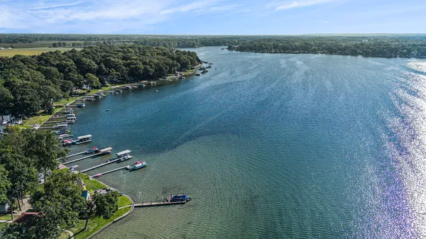 $1,299,000 | 31273 County Line Road, Dowagiac, MI 49047