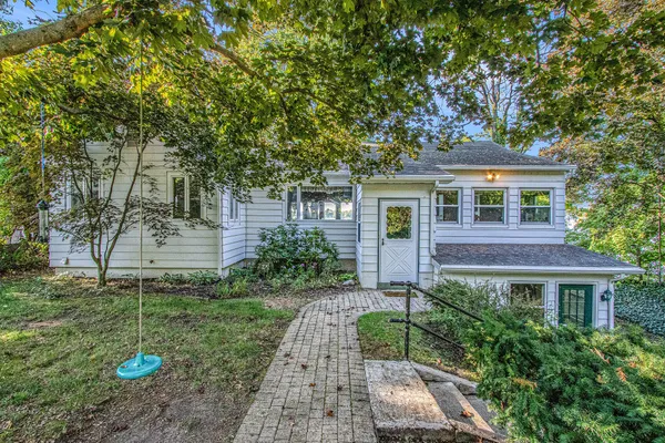 $1,299,000 | 31273 County Line Road, Dowagiac, MI 49047