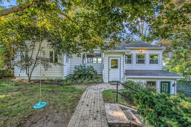 $1,349,000 | 31273 County Line Road, Dowagiac, MI 49047