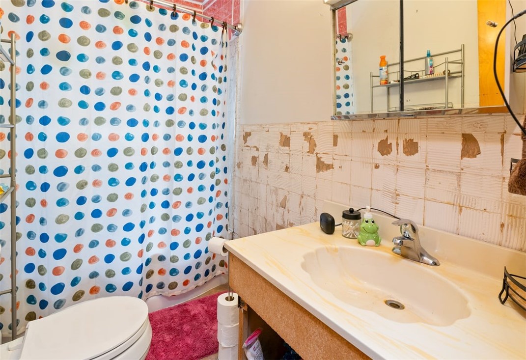 111 Bridge Street Seneca Falls, NY 13148 - Photo 19 of 34