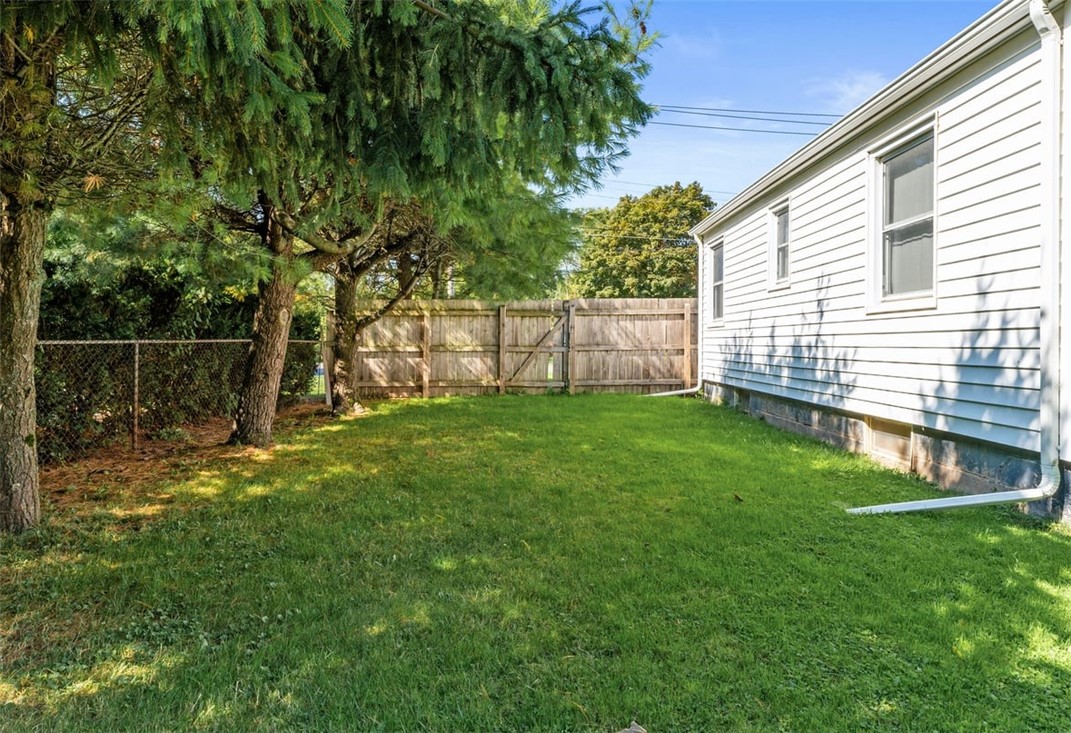 111 Bridge Street Seneca Falls, NY 13148 - Photo 32 of 34