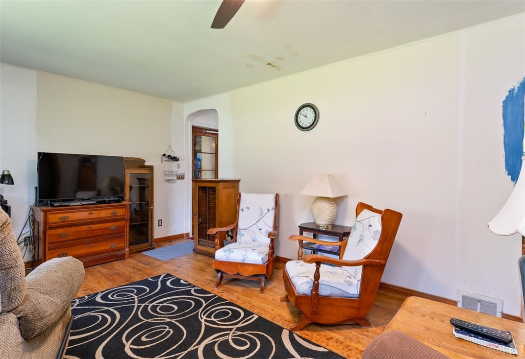 111 Bridge Street Seneca Falls, NY 13148 - Photo 6 of 34