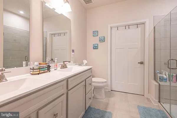 $450,000 | 23143 Corsair Drive, Selbyville, DE 19975