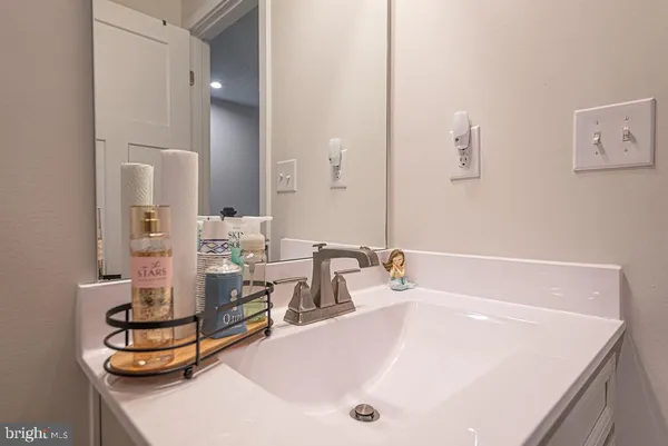 $450,000 | 23143 Corsair Drive, Selbyville, DE 19975