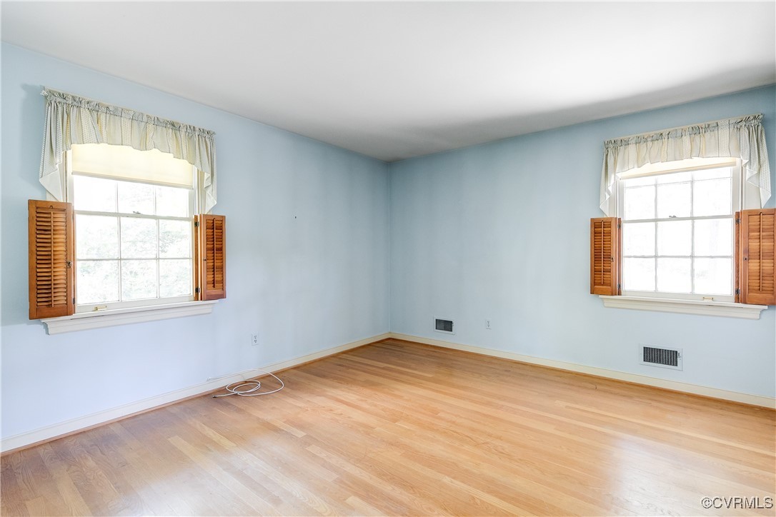 201 Wood Road Henrico, VA 23229 - Photo 26 of 40 an empty room with a window