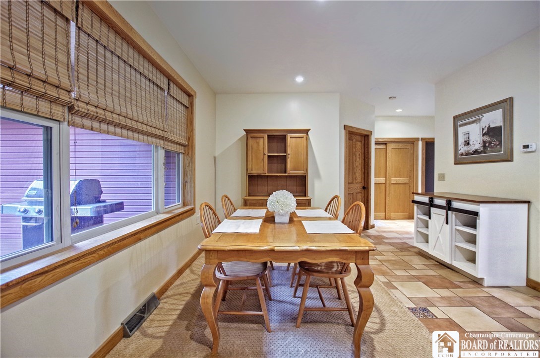 9717 Dye Road Villenova, NY 14062 - Photo 27 of 38