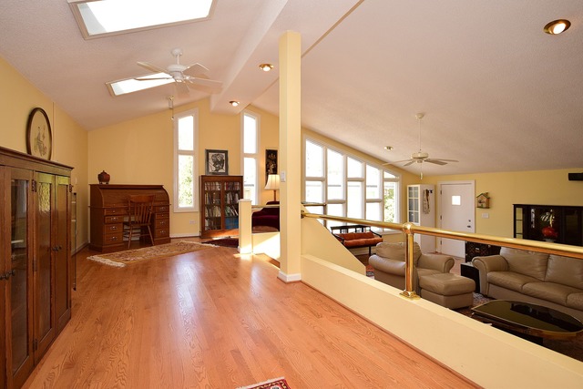 200 Gage Road Riverside, IL 60546 - Photo 10 of 25
