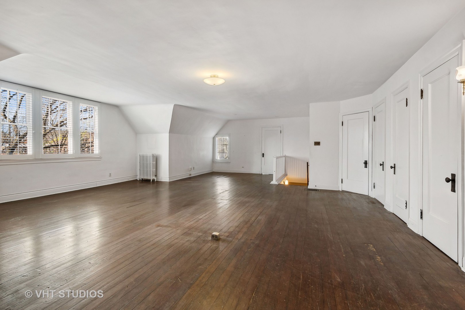 718 Ridge Avenue Evanston, IL 60202 - Photo 12 of 25 Gallery Image 12