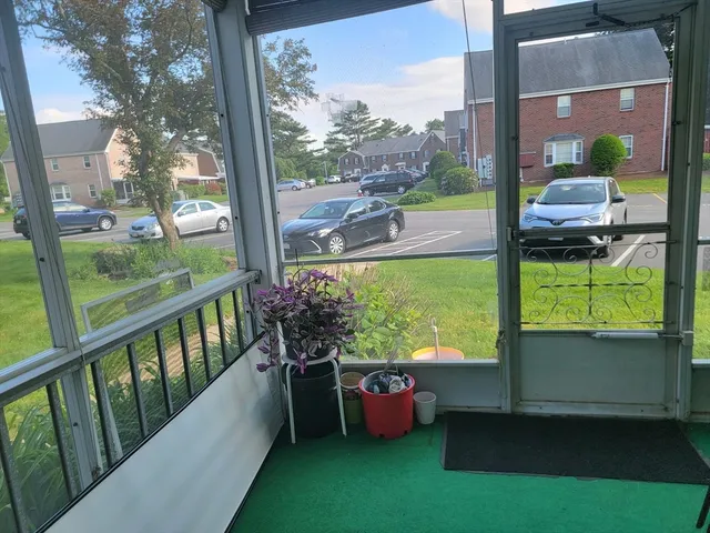 $1,300 | 16 Jessica Drive, Unit B, Stoughton, MA 02072