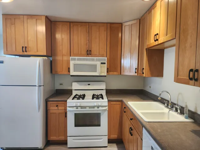 $315,000 | 367 East Lincoln Avenue, Glendale Heights, IL 60139