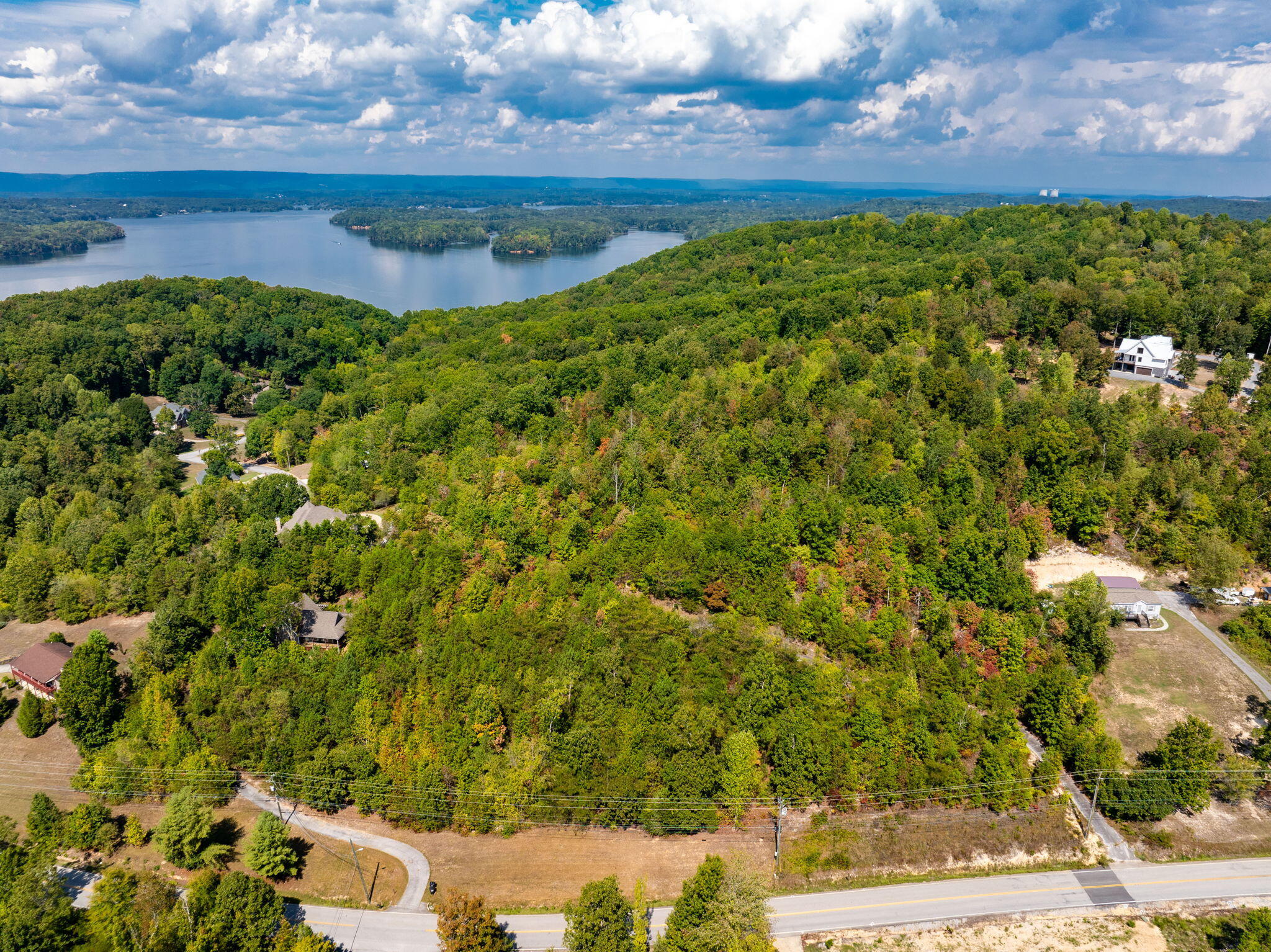 6933-6937 Short Tail Springs Road Harrison, TN 37341 - Photo 13 of 23 17-web-or-mls-DJI_20240922115324_0617_D-