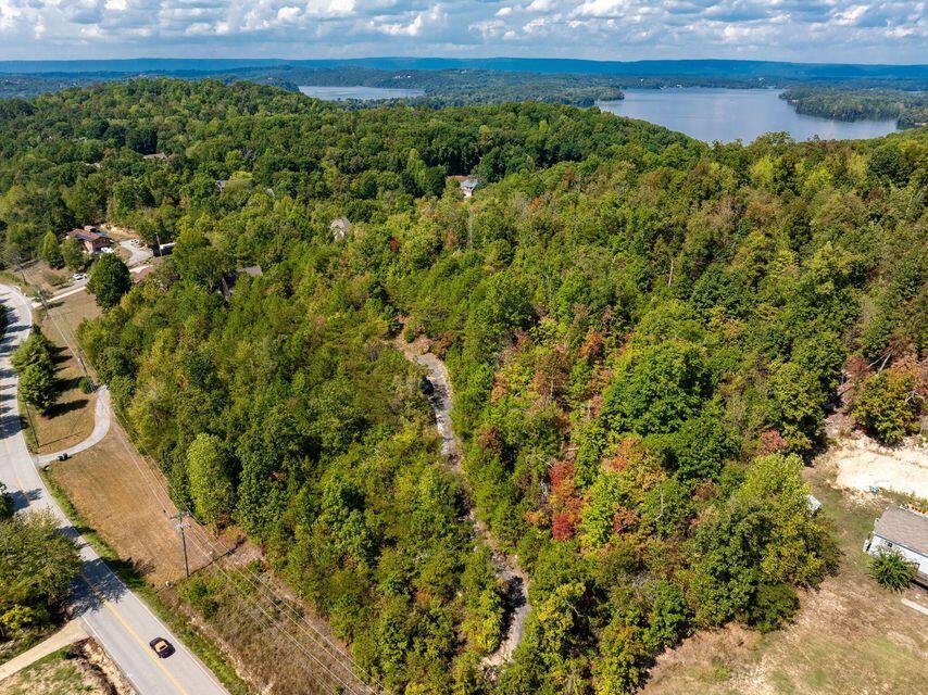 6933-6937 Short Tail Springs Road Harrison, TN 37341 - Photo 4 of 23 20240924134110232515000000-o