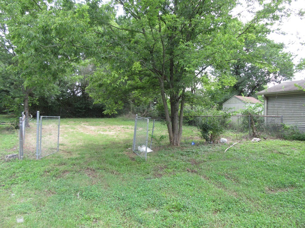 1812 County Hospital Road Nashville, TN 37218 - Photo 14 of 14 Gallery Image 14