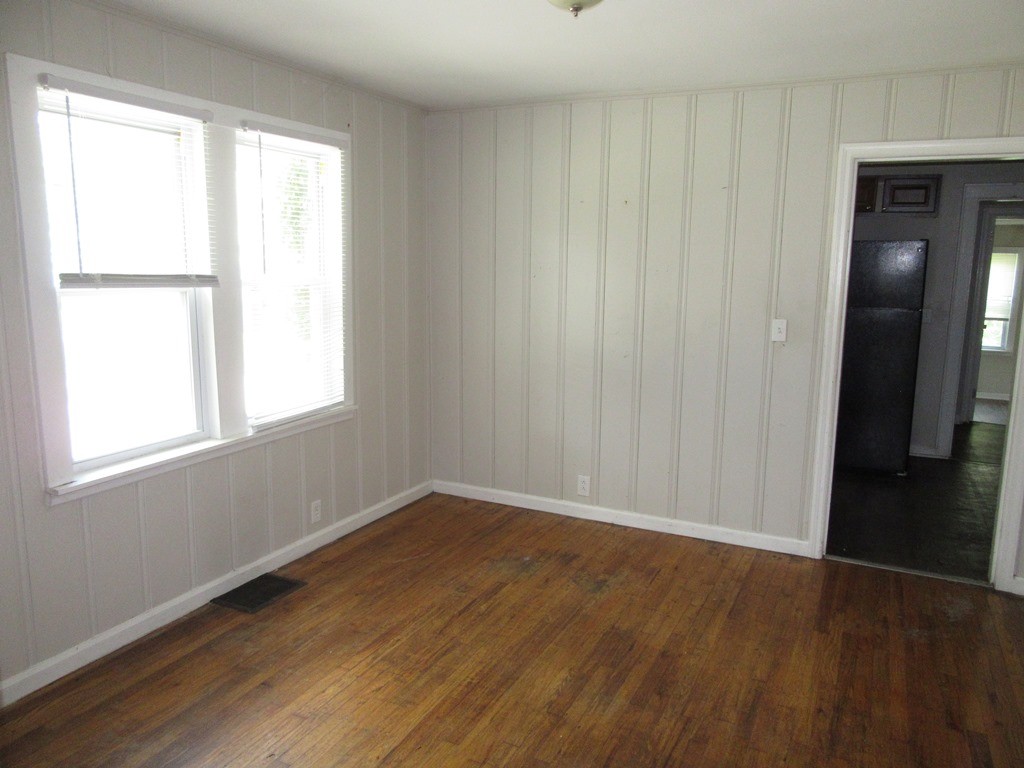 1812 County Hospital Road Nashville, TN 37218 - Photo 3 of 14 Gallery Image 3
