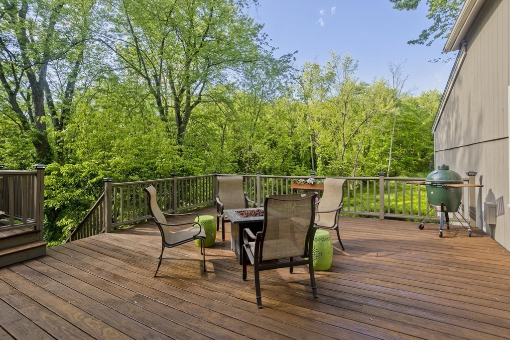 45 River Road South Hadley, MA 01075 - Photo 11 of 41 Gallery Image 11