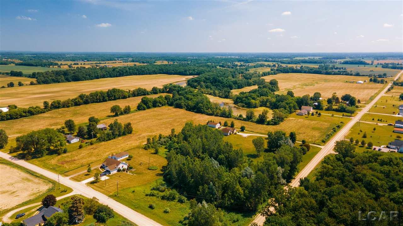 2040 Robbins Road Tipton, MI 49287 - Photo 17 of 26 50045363-16.JPG