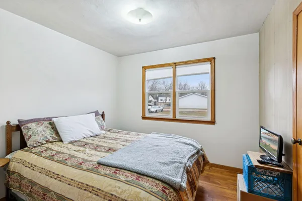 $248,900 | 118 Hiawatha Drive East, Wabasha, MN 55981