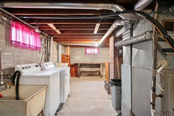 $248,900 | 118 Hiawatha Drive East, Wabasha, MN 55981