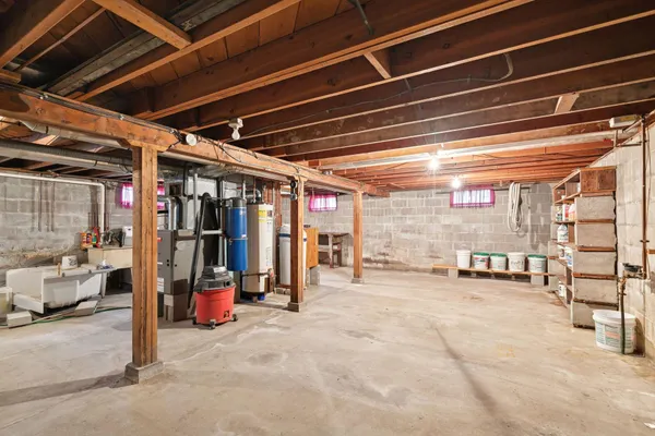 $248,900 | 118 Hiawatha Drive East, Wabasha, MN 55981