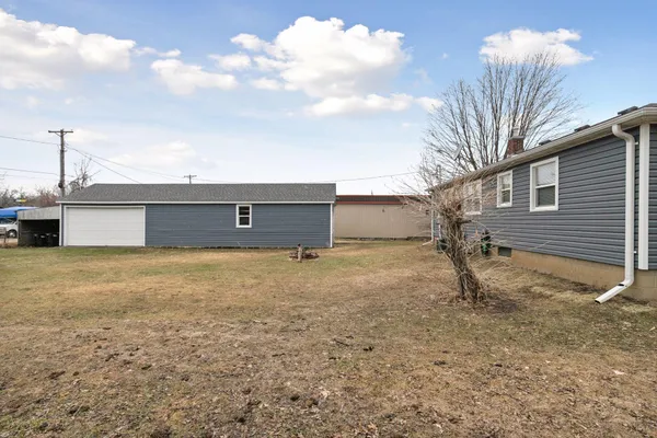 $248,900 | 118 Hiawatha Drive East, Wabasha, MN 55981