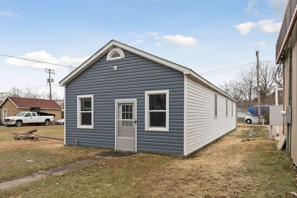 $248,900 | 118 Hiawatha Drive East, Wabasha, MN 55981