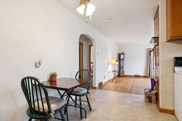 $248,900 | 118 Hiawatha Drive East, Wabasha, MN 55981