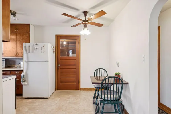 $248,900 | 118 Hiawatha Drive East, Wabasha, MN 55981