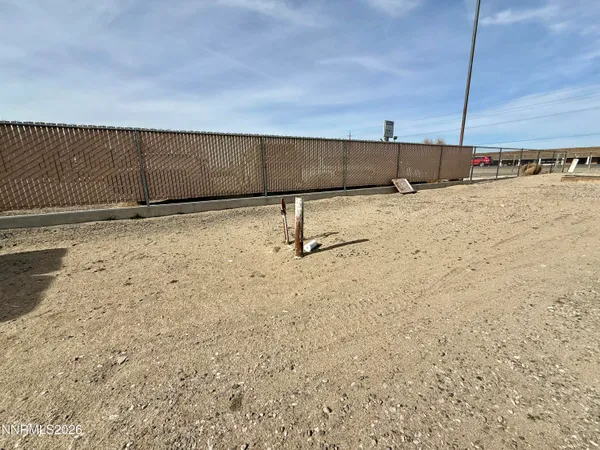 $420,000 | 5011 Reno Highway, Fallon, NV 89406