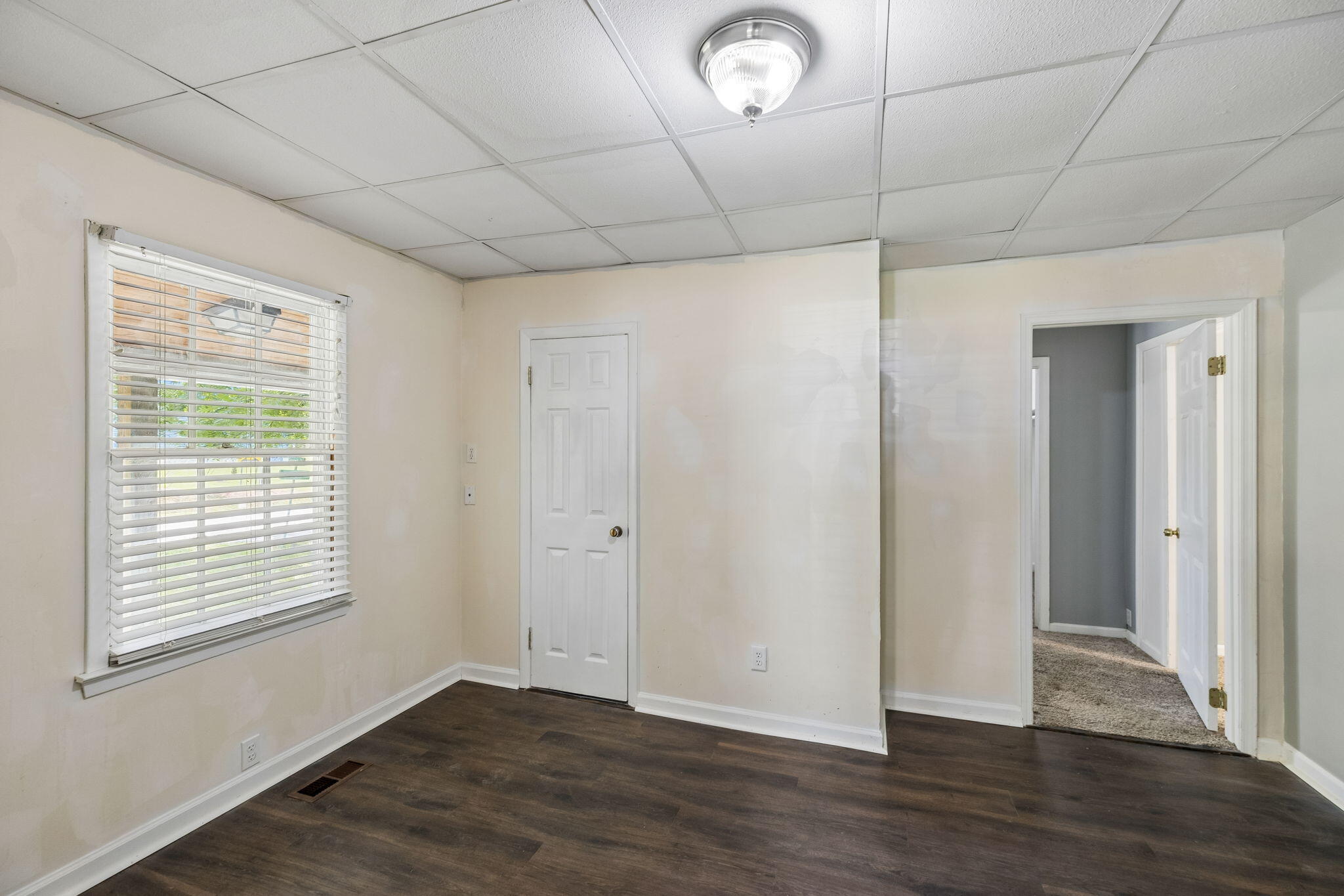 548 Gadd Road Hixson, TN 37343 - Photo 9 of 25 7-548 Gadd Rd, Hixson, TN 37343 - 007