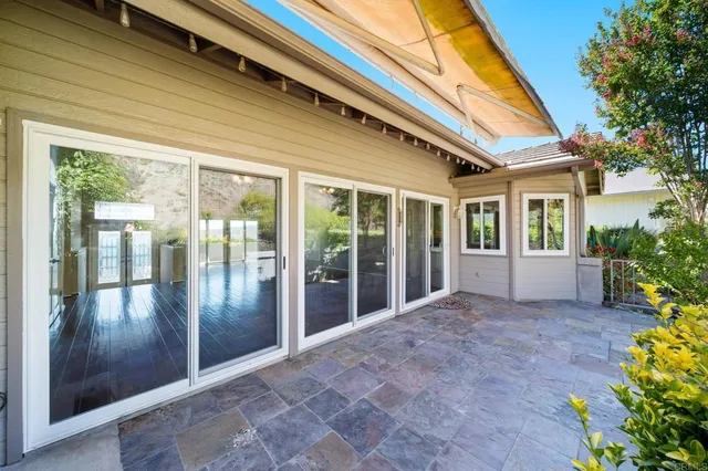 $699,000 | 49 VÃa Casitas, Bonsall, CA 92003