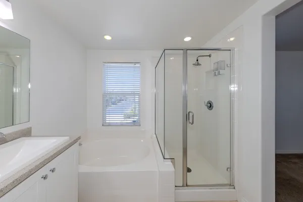 $4,000 | 678 Americana Drive, Fullerton, CA 92832