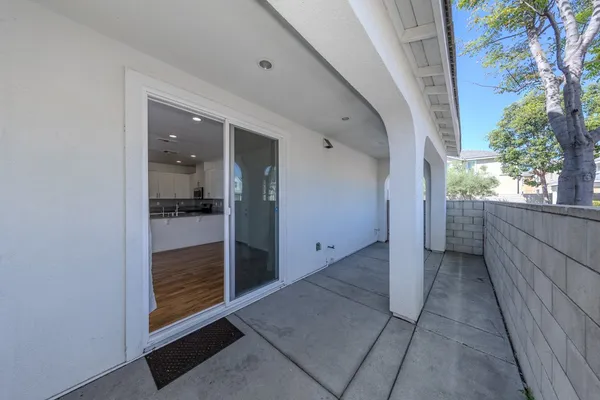 $4,000 | 678 Americana Drive, Fullerton, CA 92832
