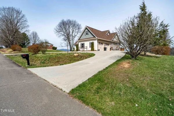 $410,000 | 533 Highland Acres, Mountain City, TN 37683
