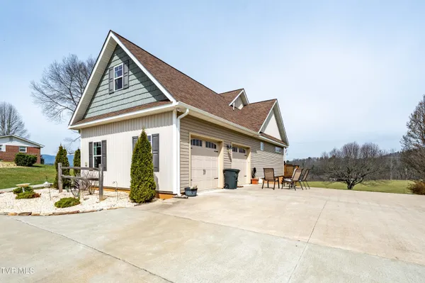 $410,000 | 533 Highland Acres, Mountain City, TN 37683
