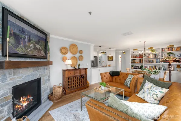 $775,000 | 609 7th Avenue North, Unit B304, Edmonds, WA 98020