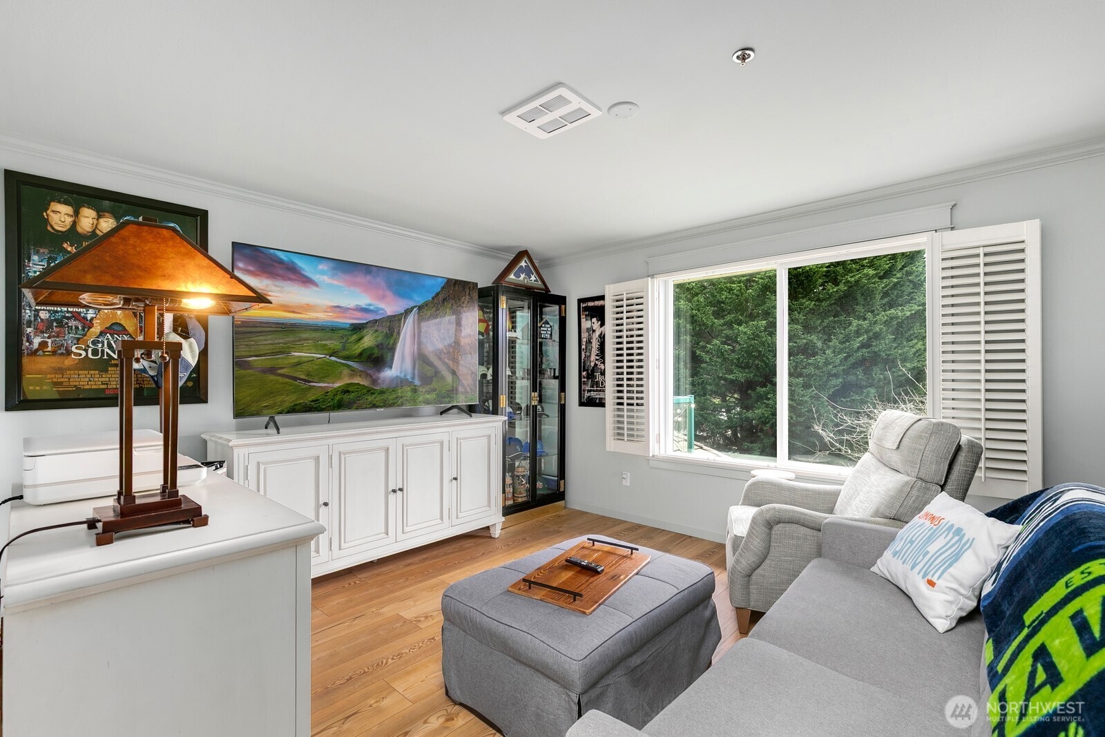 609 7th Avenue North, Unit B304 Edmonds, WA 98020 - Photo 16 of 26