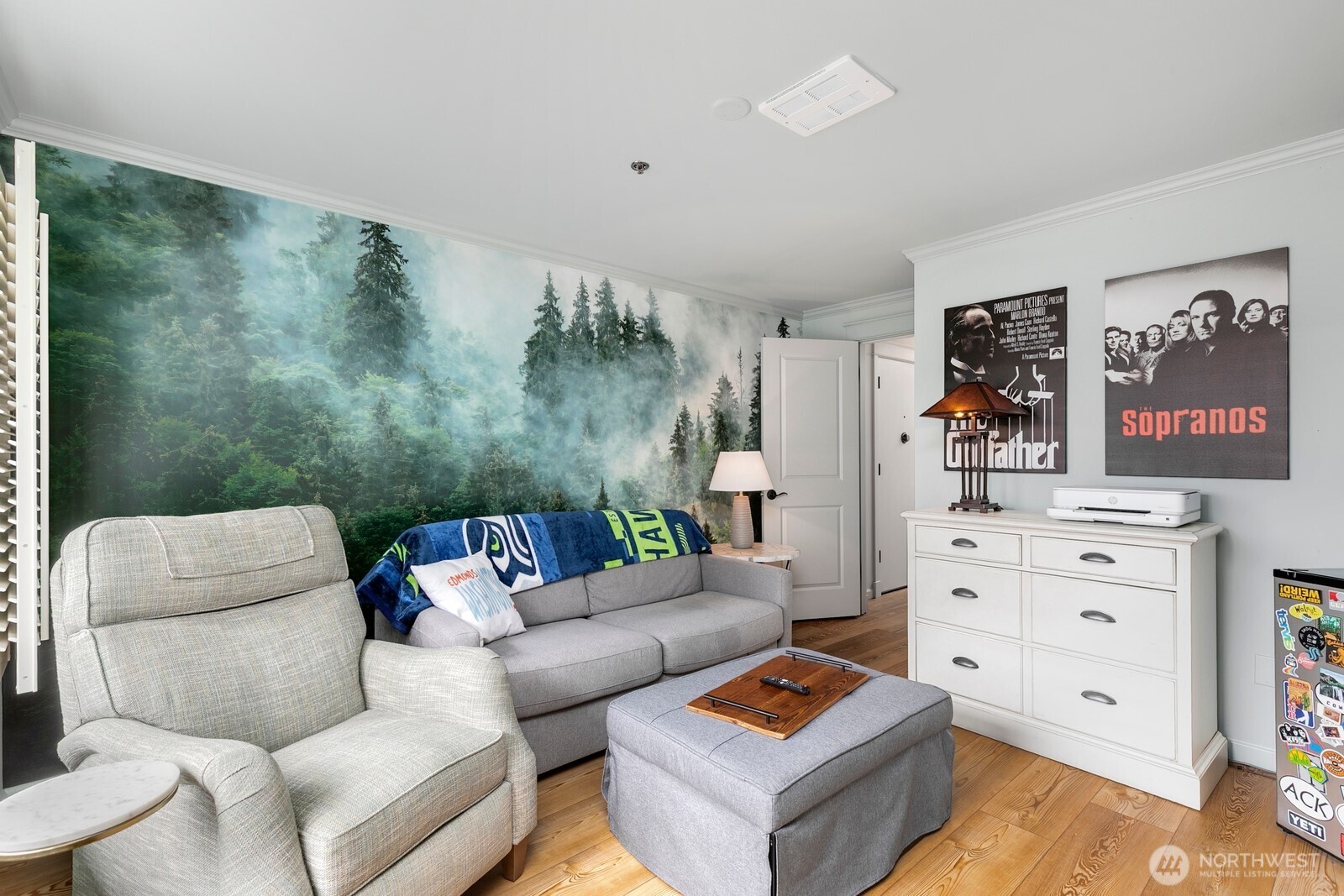 609 7th Avenue North, Unit B304 Edmonds, WA 98020 - Photo 17 of 26