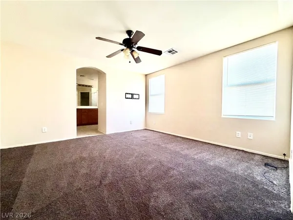 $2,500 | 890 Sheerwater Avenue, Henderson, NV 89052