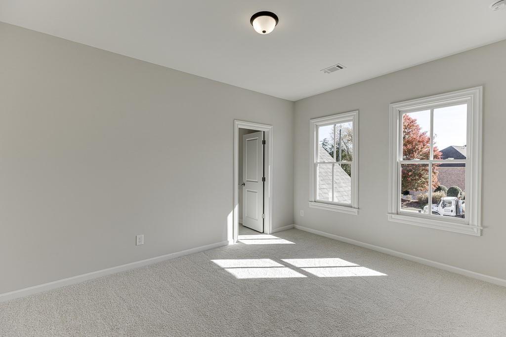 450 Thunder Road Buford, GA 30518 - Photo 36 of 81